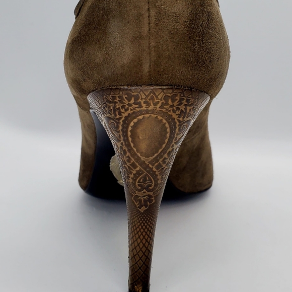 ELIE TAHARI Shoes - Picture 5 of 8